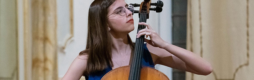 Eleonora Testa violoncello solo